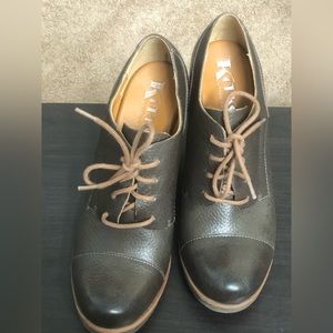 Korks brand lace up. Like new. Size 8. 3” heel.